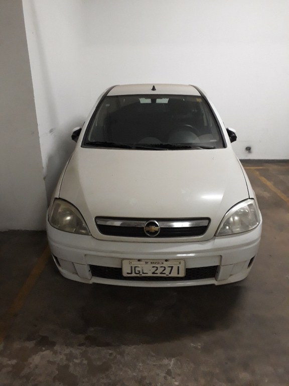 Lote 17 CORSA SEDAN JGL-2271.jpg