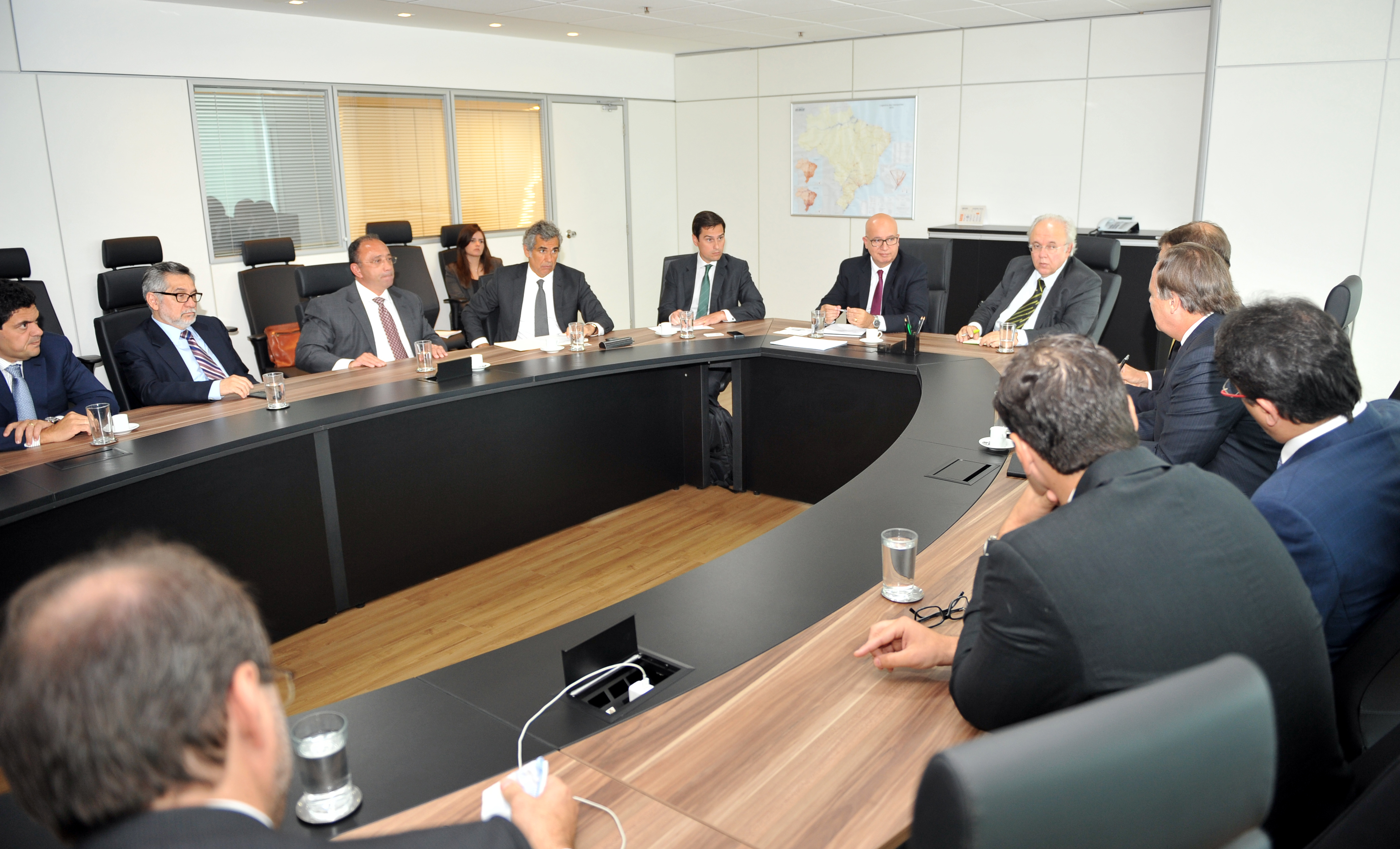 Reunião com representantes do setor agropecuário