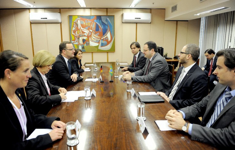 2015-0820 Reunião Vice-ministro da Alemanha